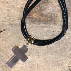 Smoky Healing Quartz Cross/Cuarzo Ahumado Curativo